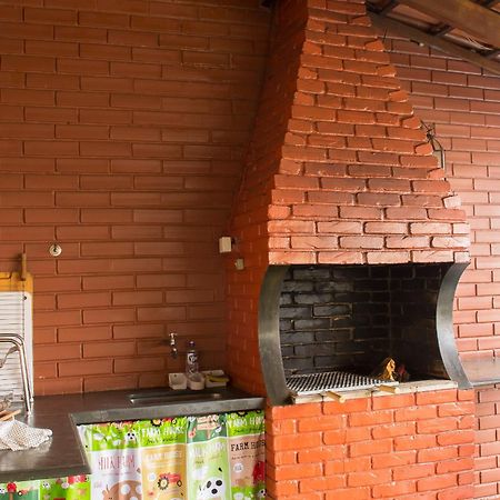 Casa Confortavel Com Piscina- Recanto Da Sol เบโลโอรีซอนชี ภายนอก รูปภาพ